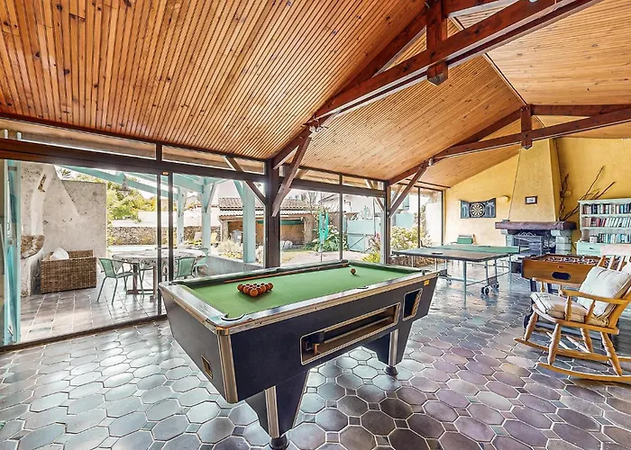 Ferienhaus 4 Bedroom Stunning In *